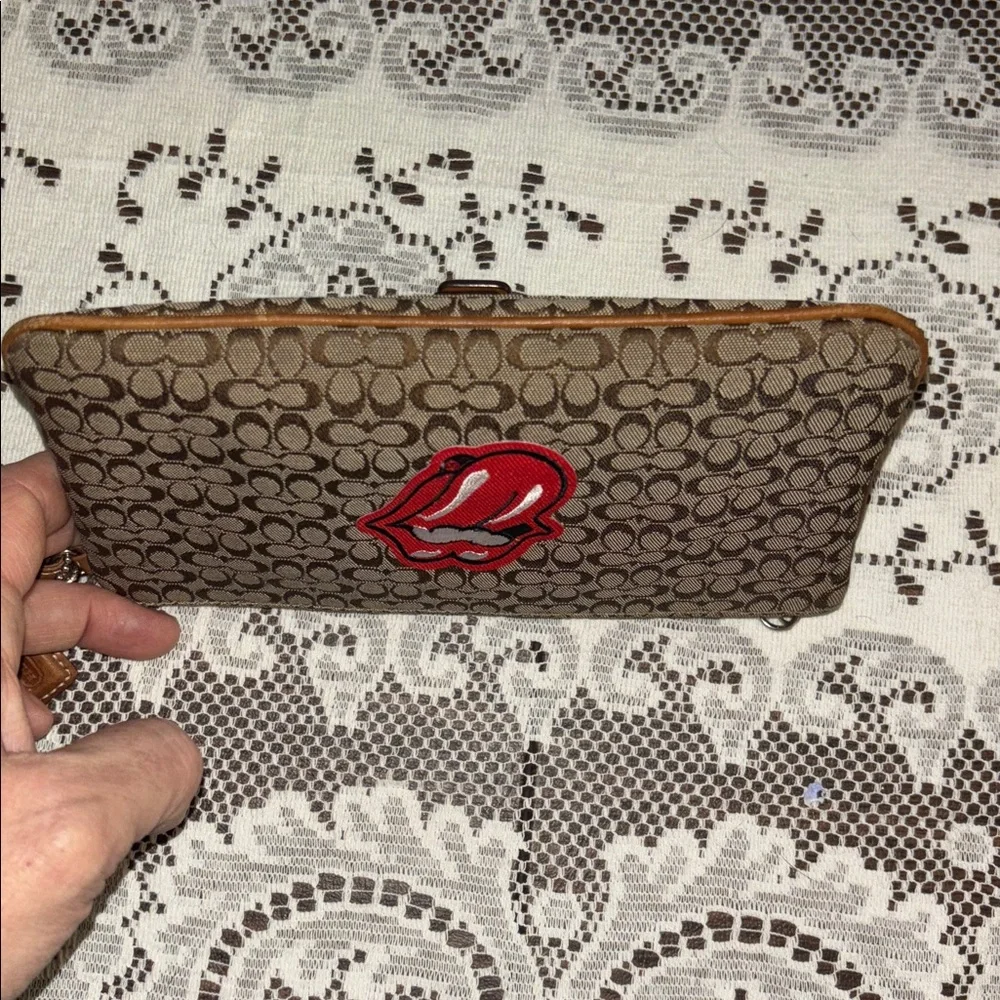 Coach  UPCYCLED soho buckle patches small c jaccard wristlet pouch